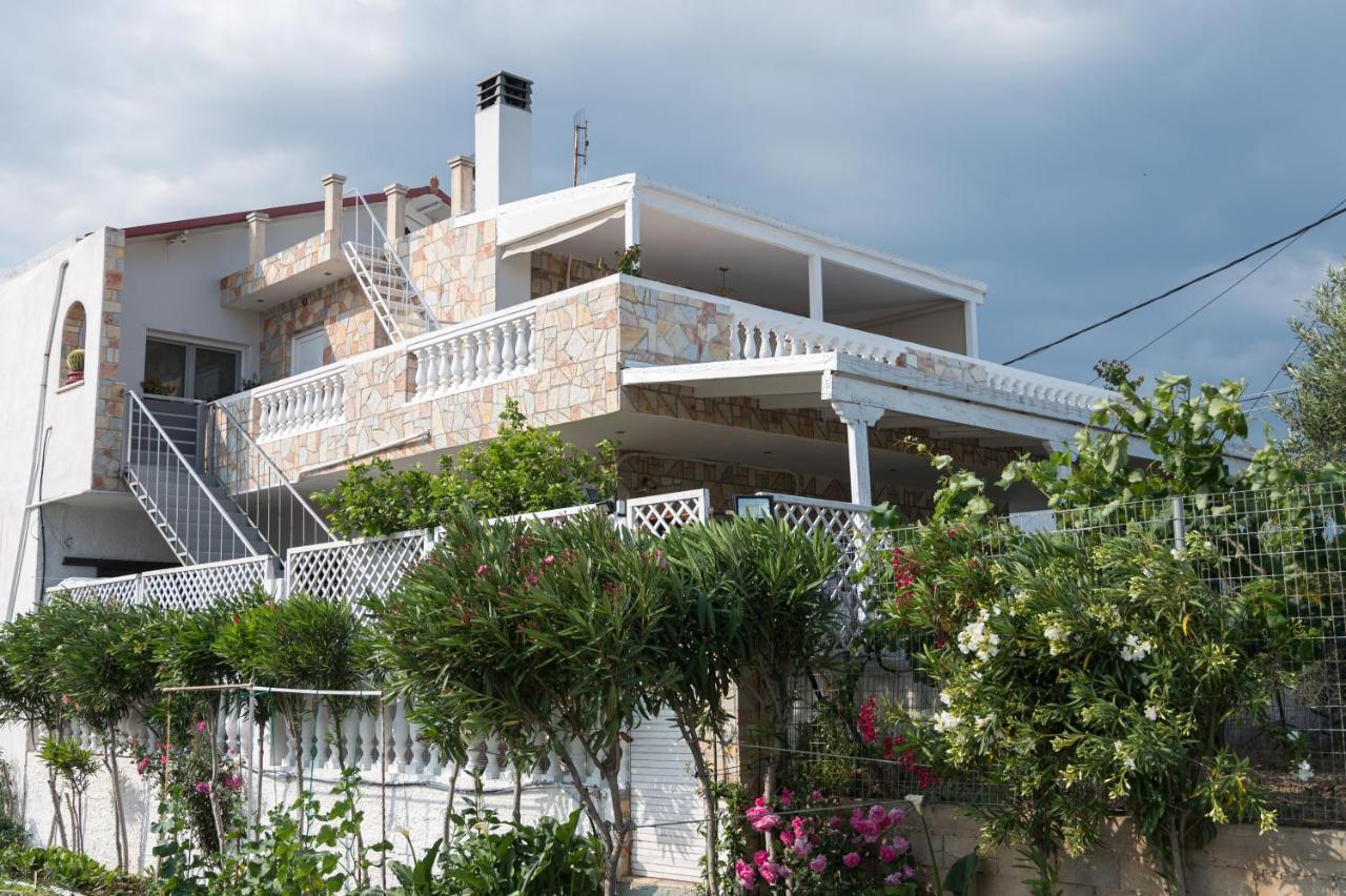 Avra Residence Nafplio Nea Kios Exterior photo